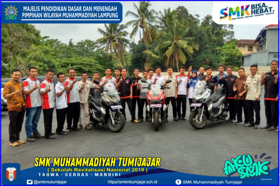 TINGKATKAN KUALITAS PENDIDIKAN, GURU TBSM IKUT TRAINING GURU SMK BINAAN HONDA