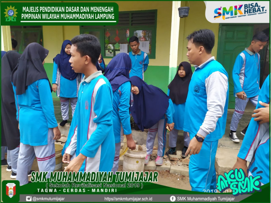 TUMBUHKAN SEMANGAT BELAJAR, SMK MUTU LAKSANAKAN JUMAT BERSIH