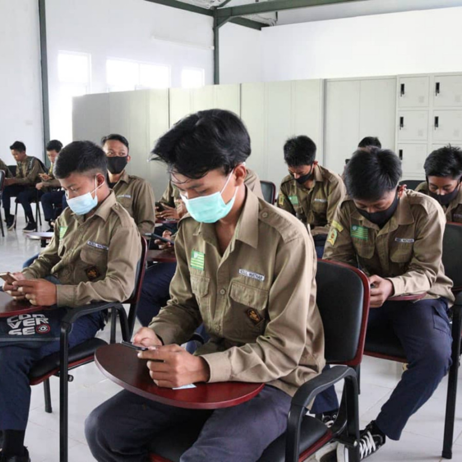 SMK MUHAMMADIYAH TUMIJAJAR GELAR PTS GENAP BERBASIS ANDROID