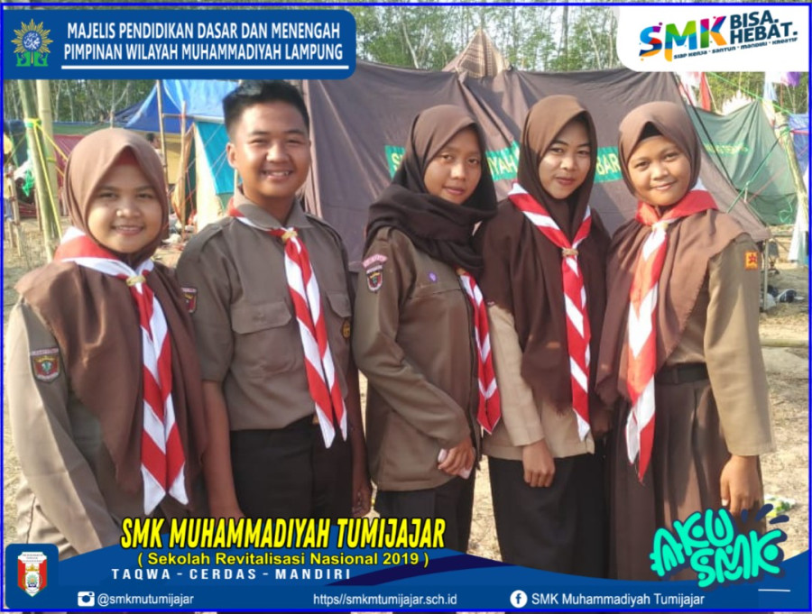 PERINGATI HUT PRAMUKA KE-58, PULUHAN PENEGAK SMK MUTU RAMPUNG IKUTI KEMAH BAKTI PRAMUKA SE-KABUPATEN TULANGBAWANG BARAT