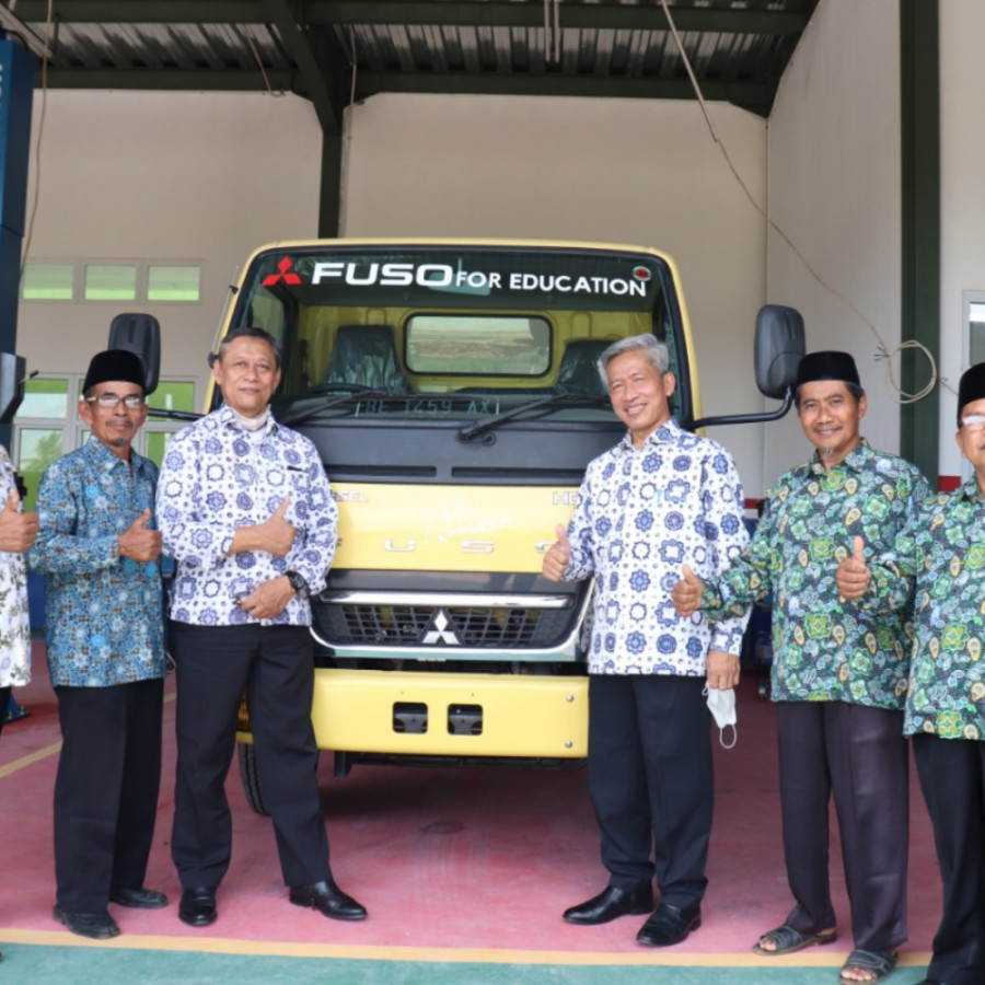 MONITORING BY MUHAMMADIYAH REGIONAL LEADERS - LAMPUNG AT SMK MUTU TUBABA