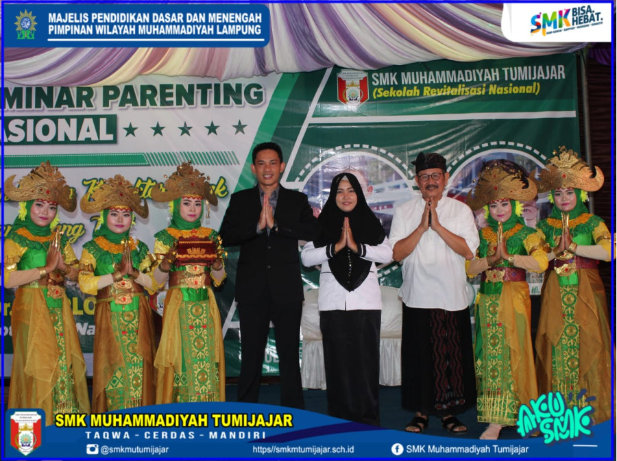 DATANGKAN MOTIVATOR NASIONAL, SMK MUTU BERSAMA ORANGTUA SIAP LAHIRKAN GENERASI LULUSAN SMK HEBAT DAN BERKARAKTER