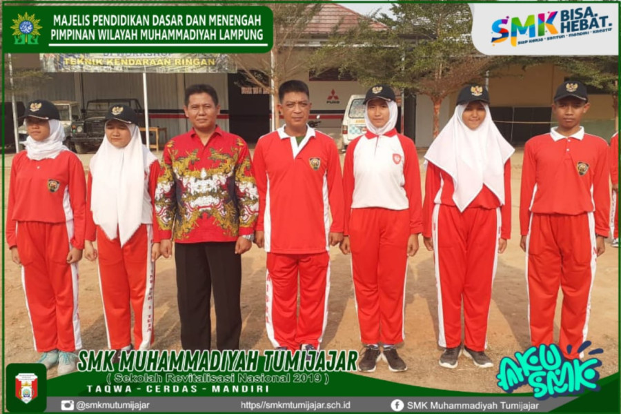 LATIHAN DASAR KEPEMIPINAN ANGGOTA PASKIBRA SMK MUHAMMADIYAH TUMIJAJAR TAHUN 2019