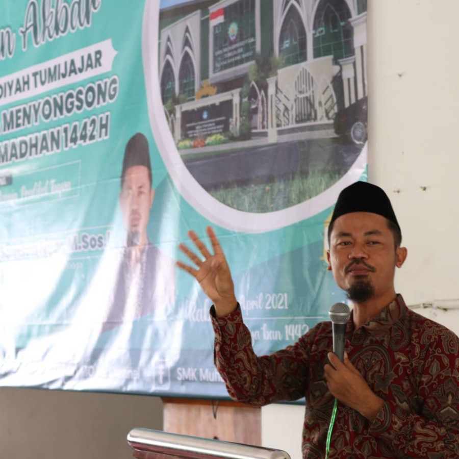 SMK MUHAMMADIYAH TUMIJAJAR SAMBUT BULAN RAMADHAN DENGAN PENUH BAHAGIA