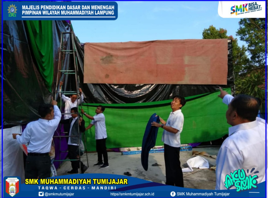 BEKERJA MAKSIMAL LUAR BIASA, PANITIA SEMINAR PARENTING NASIONAL SMK MUTU RELA KORBANKAN WAKTU, TENAGA, DAN PIKIRAN DEMI SEMPURNANYA KEGIATAN