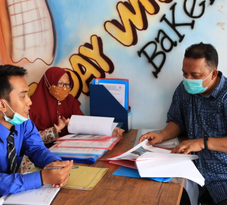 TENAGA AHLI SUBDIT KURIKULUM PSMK LAKUKAN SUPERVISI DI SMK MUTU TUBABA